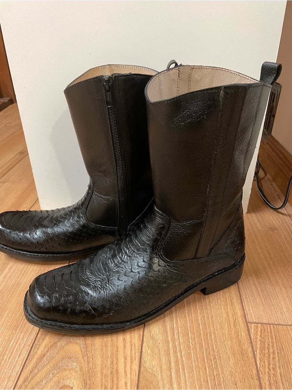 Men's Black Leather Western Boots
